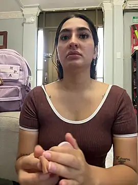 JasmineRhodes online show from 06.13.26