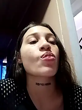 Arii collins1 online show from 10.08.25