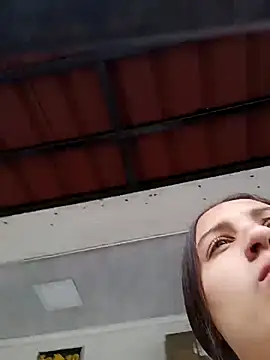 Arii collins1 online show from 10.21.25