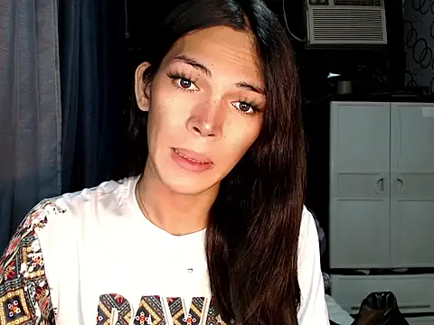ladyhotcuming online show from 07.14.26
