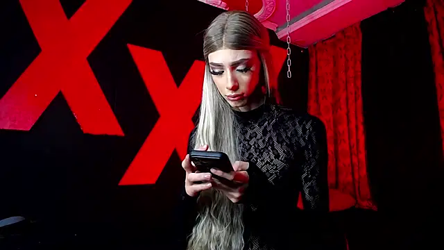 Snapshot of abrilbigcock chatting on 09.19.25 abrilbigcock online show from 09.19.25