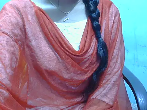 Snapshot of lovely_soniya chatting on 09.19.25 lovely soniya online show from 09.19.25