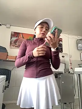 Michelle Zoe online show from 09.25.25