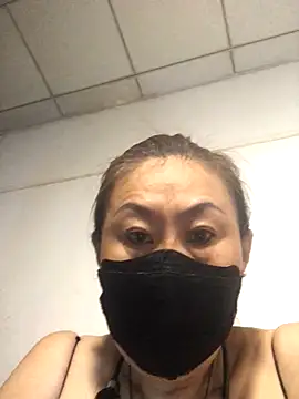 Loer558 online show from 11.07.25