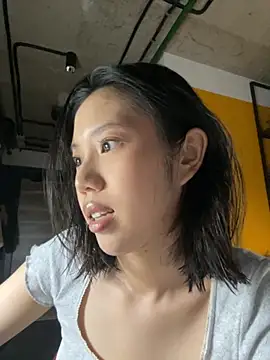 Asian Lyyyy online show from 09.16.25