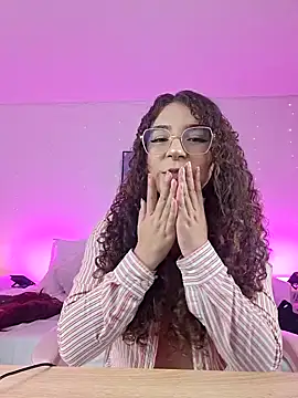 hannacutegod online show from 09.19.25