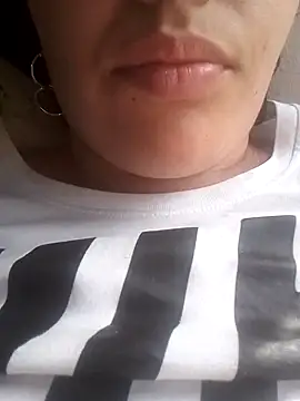 Michellematto online show from 09.08.25