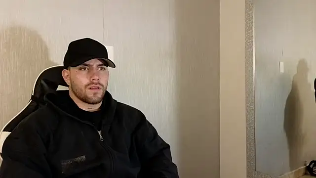 Snapshot of Ades_Lowe chatting on 10.03.25 Ades Lowe online show from 10.03.25