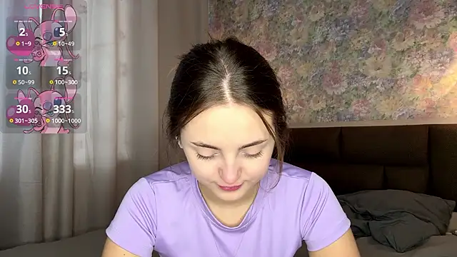 Snapshot of LoraDavi chatting on 03.01.26 LoraDavi online show from 03.01.26