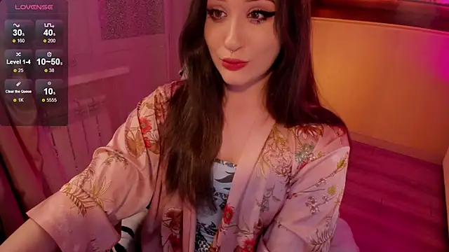 Sserendipityy online show from 04.21.26