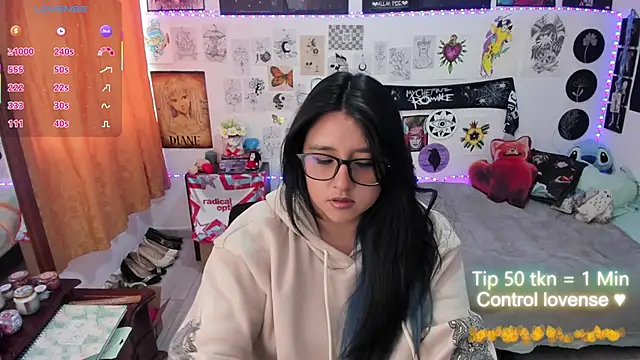 Cherry blush  online show from 04.16.26