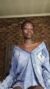 Ebony-Mistique online show from 02.13.26