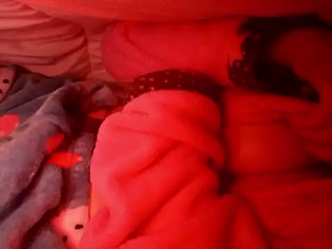 Hottiesophie online show from 01.12.26