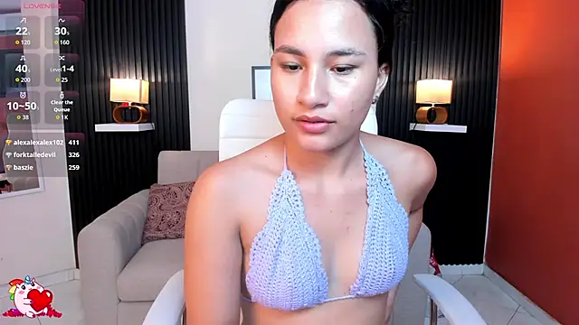 Snapshot of emily_yeon chatting on 09.24.25 emily yeon online show from 09.24.25