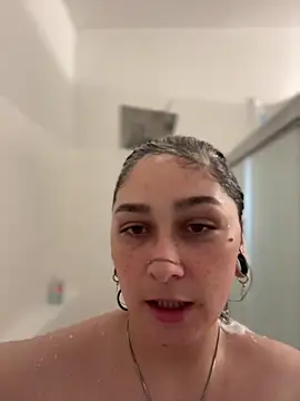 Alix Valentine online show from 09.29.25