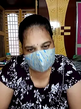 Snapshot of Hasini-Telugu chatting on 10.18.25 Hasini-Telugu online show from 10.18.25