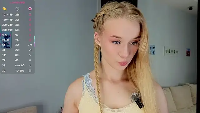 Snapshot of Emma_Frosty chatting on 07.13.26 Emma Frosty online show from 07.13.26
