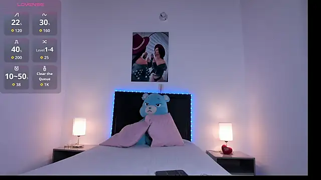 Snapshot of _alana_grey_ chatting on 02.25.26 alana grey online show from 02.25.26