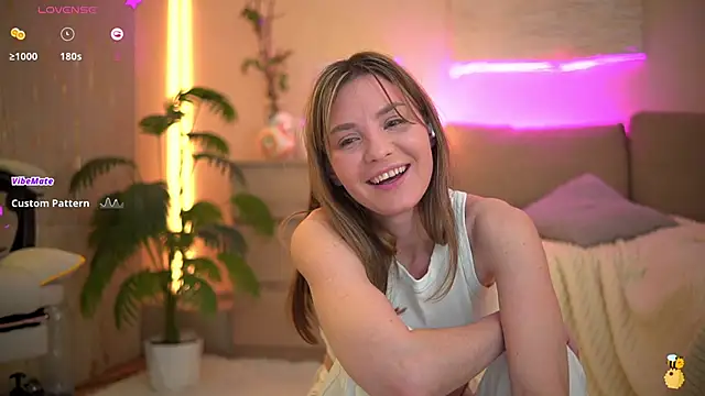 bryk elise online show from 04.18.26