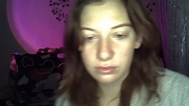 Lily Ember online show from 11.20.25