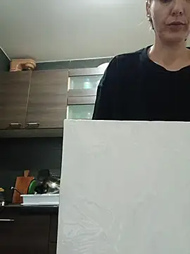 Aly-john1985 online show from 11.14.25