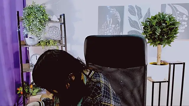 MartaEdams online show from 04.14.26