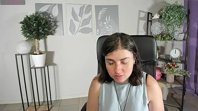 Snapshot of MartaEdams chatting on 07.01.26 MartaEdams online show from 07.01.26