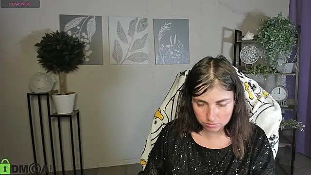 Snapshot of MartaEdams chatting on 07.14.26 MartaEdams online show from 07.14.26