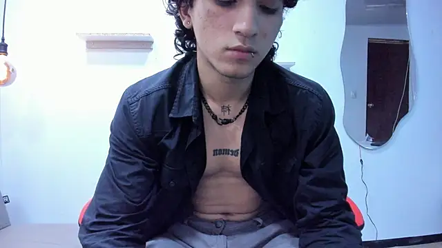 Snapshot of JackesTaylor chatting on 09.13.25 JackesTaylor online show from 09.13.25