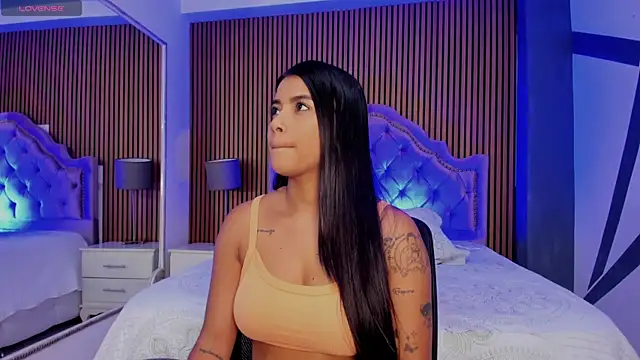 SelenaStonne online show from 09.19.25