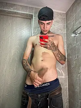 samm4044 online show from 12.15.25