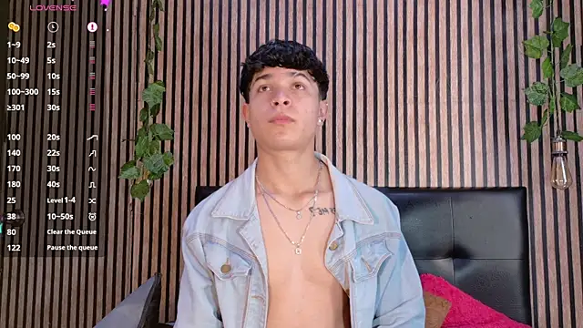 Felipe boy1 online show from 09.11.25
