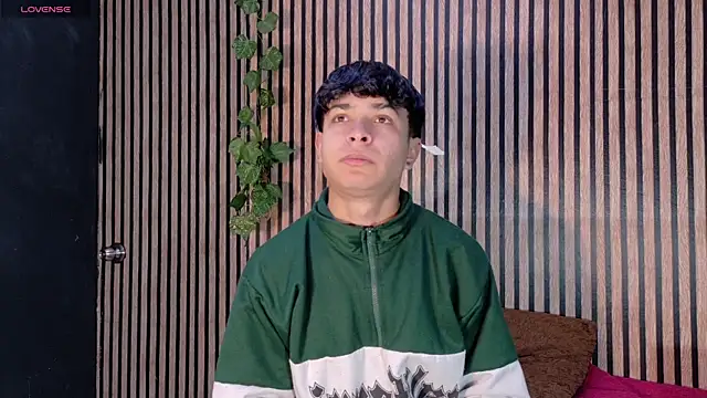 Felipe boy1 online show from 10.09.25