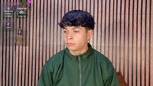 Felipe boy1 online show from 10.15.25