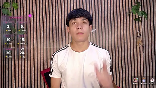 Felipe boy1 online show from 10.21.25