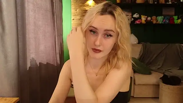 Belle Vill3575 online show from 09.14.25