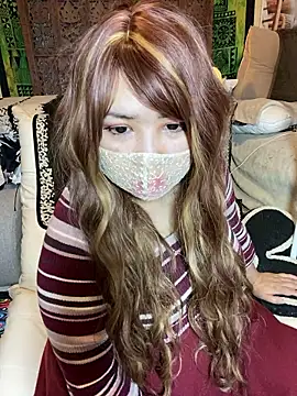 Snapshot of xoxLILxMELOxox chatting on 10.20.25 xoxLILxMELOxox online show from 10.20.25