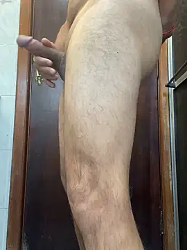 Snapshot of tecox chatting on 09.30.25 tecox online show from 09.30.25