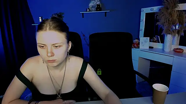 foxy tease  online show from 09.21.25