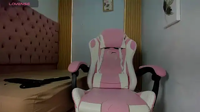 Darkknightx01 online show from 09.11.25