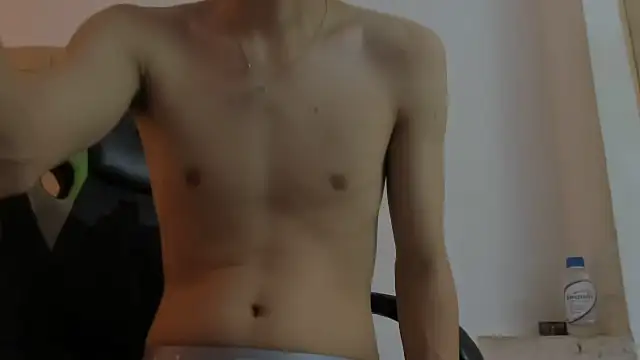 Darkknightx01 online show from 11.28.25