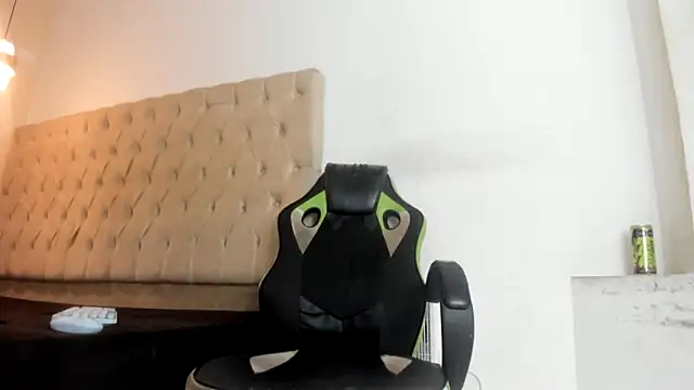 Darkknightx01 online show from 03.08.26