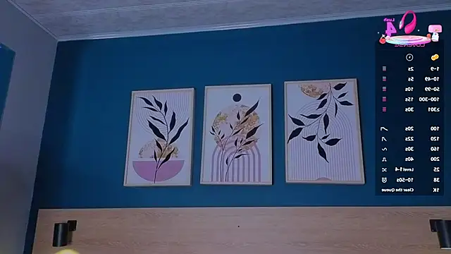 Snapshot of SarahMiler_ chatting on 10.17.25 SarahMiler online show from 10.17.25