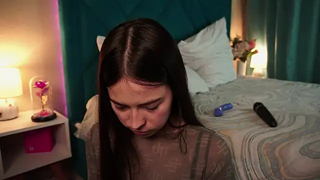 ywixos online show from 04.18.26