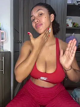 Mia sweet80 online show from 10.31.25