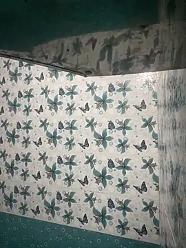 Snapshot of darkbluemoon chatting on 10.17.25 darkbluemoon online show from 10.17.25