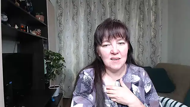 Illusionq online show from 10.06.25