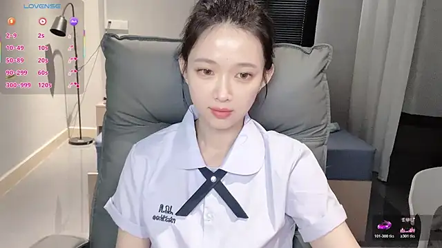 NiNi-baby520 online show from 11.11.25