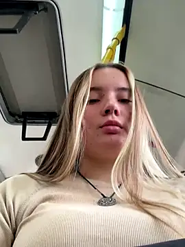 StephanieMur online show from 09.22.25