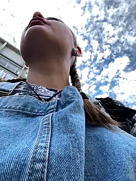 StephanieMur online show from 09.27.25